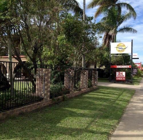 Casa Nostra Motel Mackay Exterior photo